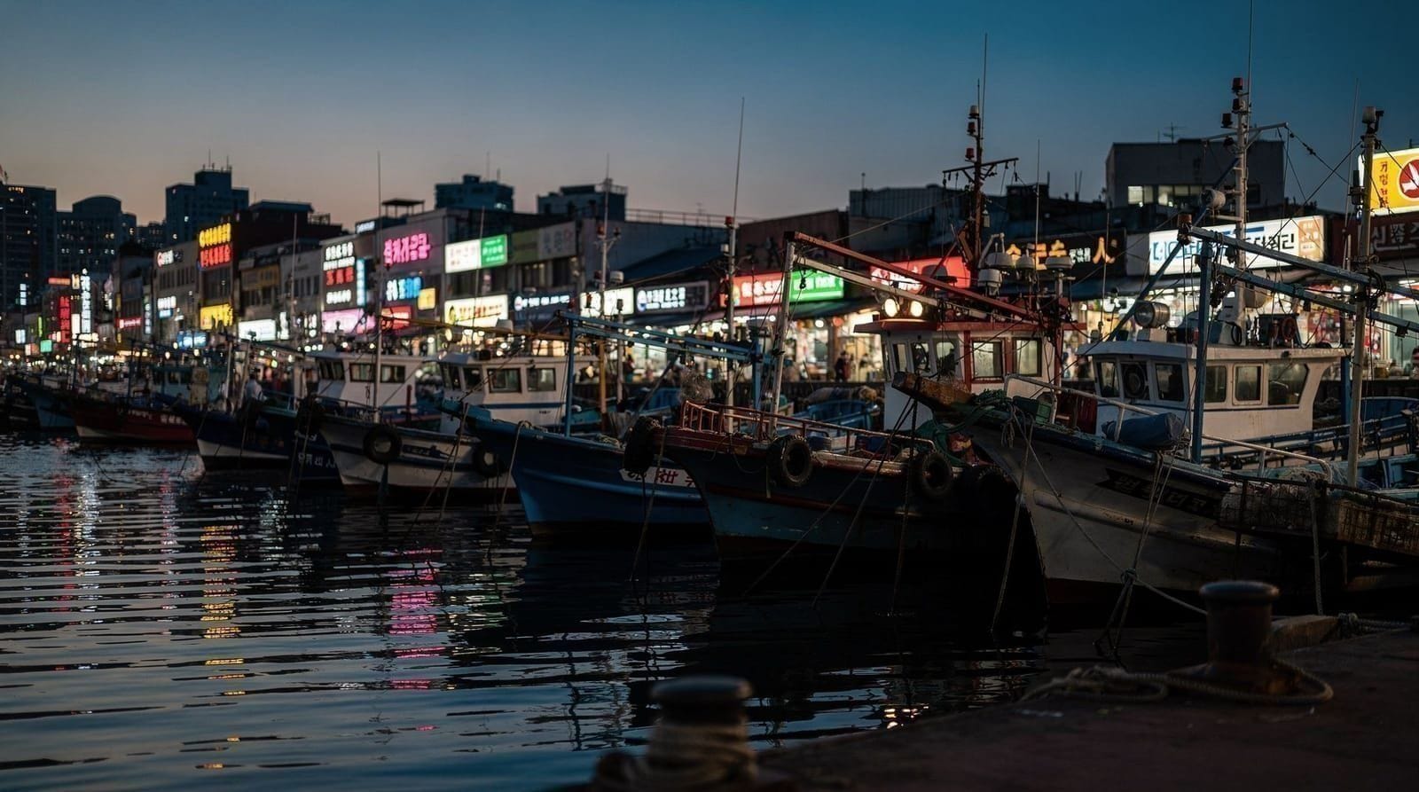 Nampo & Jagalchi — the old port soul