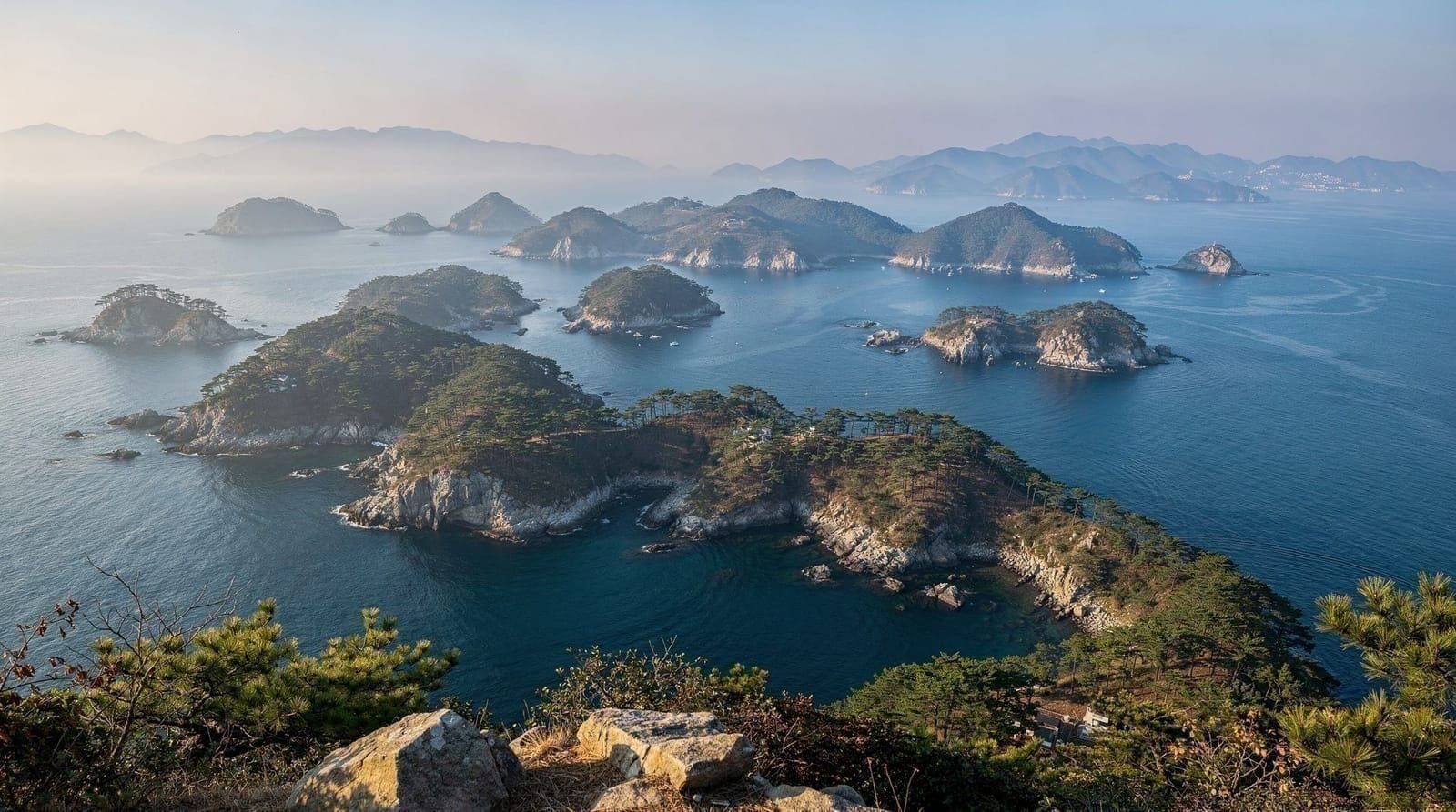 Tongyeong Day Trip from Busan: seafood, cable car and the Naples of Korea